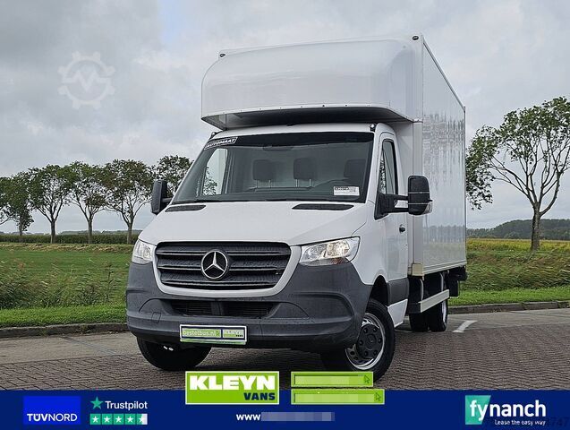 Suitcase MERCEDES-BENZ SPRINTER 516 trekhaak 3500kg EUR6
