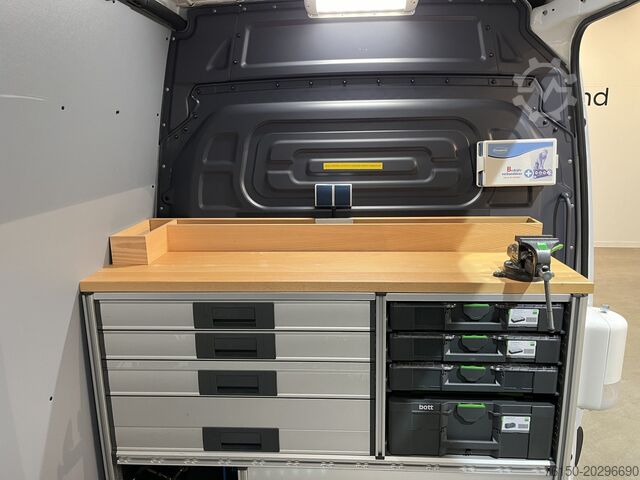 Box van Mercedes-Benz Sprinter 311 CDI L2H2 RWD / Euro 6 / Servicebus...