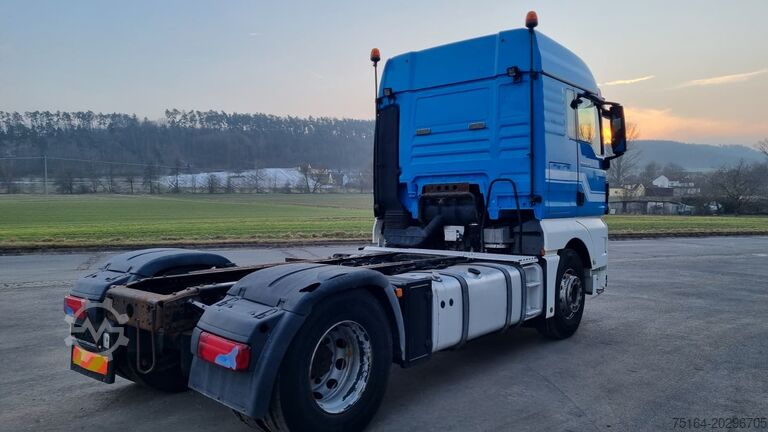 Standard SZM MAN TGX 18.440 4x2 LLS