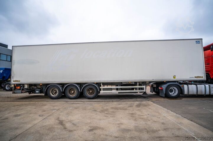 Refrigerated/freezer transport CHEREAU CARRIER 1950 MT+ DHOLLANDIA