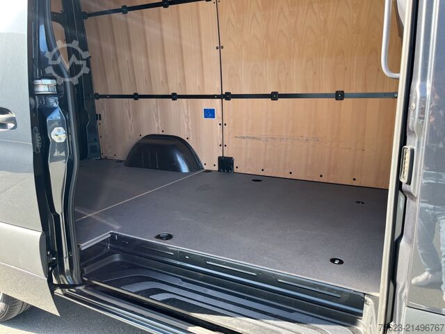 Kastenwagen Mercedes-Benz Sprinter 319 CDI Kasten  Klima Standh. LED Schwingsitz