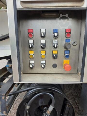 Saugfahrzeug MAN TGS 28.470 KROLLCOMBI K14.0/28P!! 89dkm en 2292...