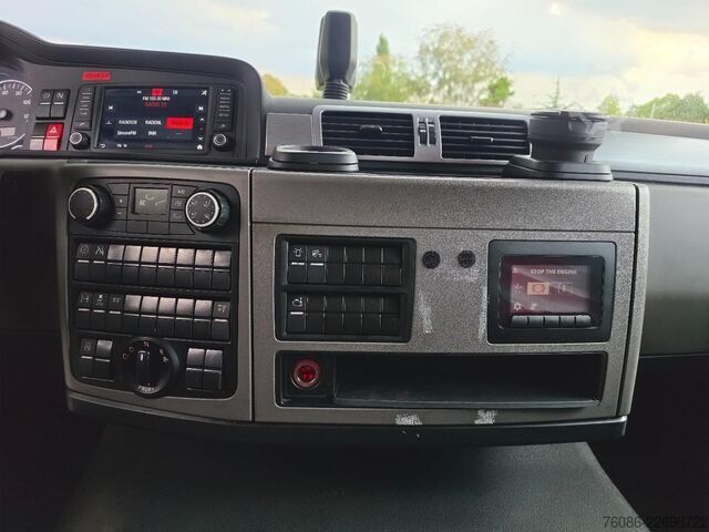 Saugfahrzeug MAN TGS 28.470 KROLLCOMBI K14.0/28P!! 89dkm en 2292...