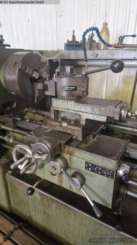Leit- und Zugspindeldrehmaschine VOEST-ALPINE Apollo 520