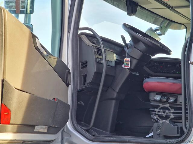 Standard-SZM Volvo FH 500 - 6x4 - hydrauliek - full air - fridge