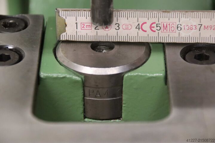 Profile steel shear punch, 5-way combined Peddinghaus Peddiworker 400