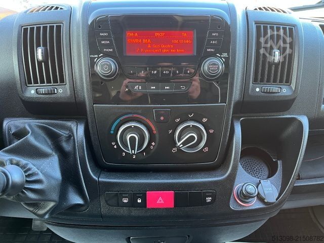 Transporter mit Koffer CITROEN JUMPER XXL KOFFER MIT PORTALTÜREN TEMPOMAT LED