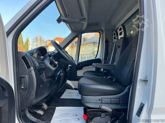 Transporter mit Koffer CITROEN JUMPER XXL KOFFER MIT PORTALTÜREN TEMPOMAT LED