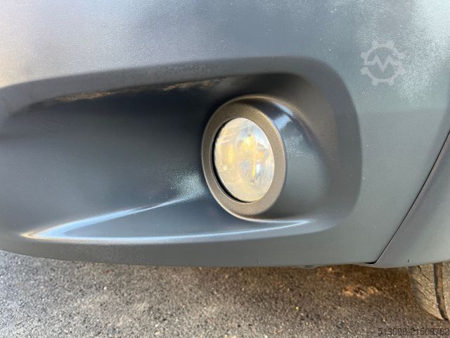 Transporter mit Koffer CITROEN JUMPER XXL KOFFER MIT PORTALTÜREN TEMPOMAT LED