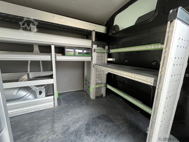 Kastenwagen VW T6.1 BOTT REGALS. TEMP. SHZ NAVI KLIMA 1.HAND