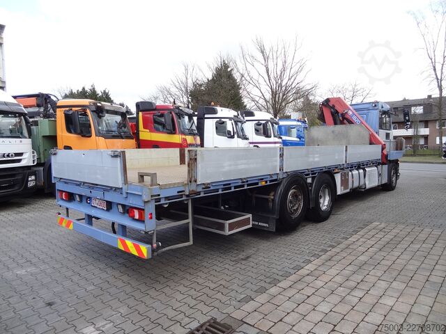 Truck mounted crane Mercedes-Benz Actros 2533 6X2 HMF 1820 Langmaterial