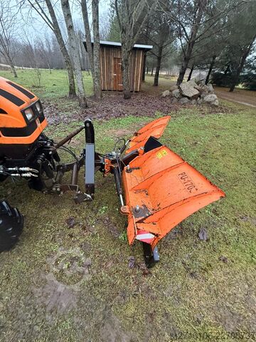 Traktor Pronar 320AMK