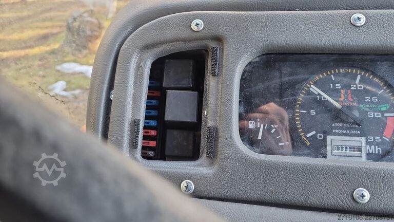 Traktor Pronar 320AMK
