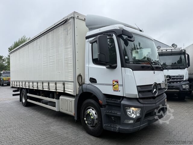 LKW mit Pritsche & Plane Mercedes-Benz Actros/ Antos 1827 L