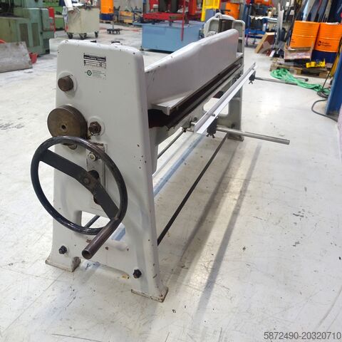 Sheet metal folder Strojarne Piesok XK 2000/2A