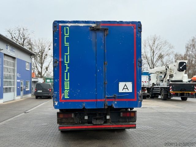 Kipper LKW MAN TGS 26.400 6x2 Kipper + Kran LogLift F105Z77A