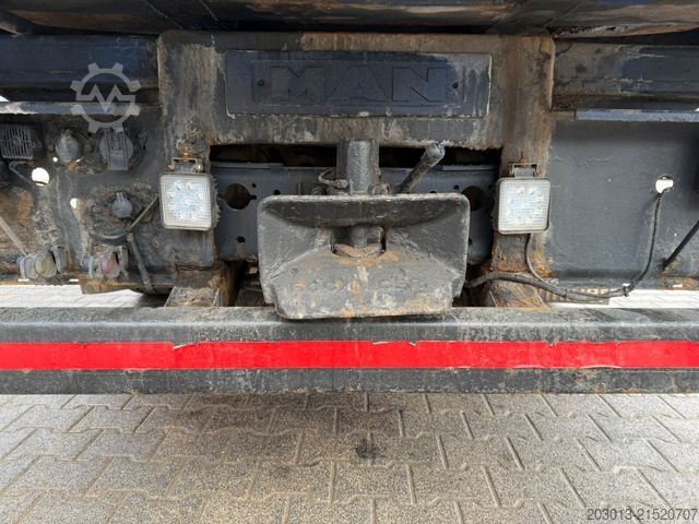 Kipper LKW MAN TGS 26.400 6x2 Kipper + Kran LogLift F105Z77A