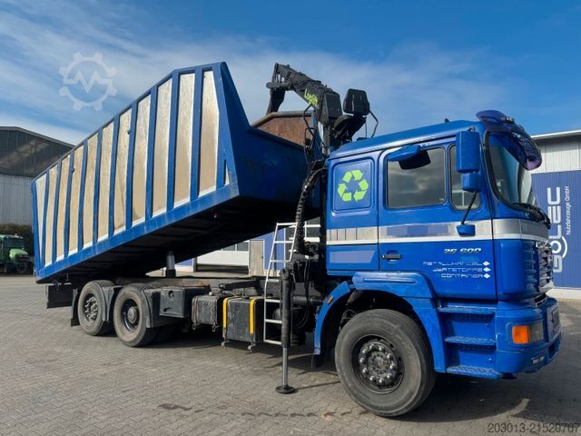 Kipper LKW MAN TGS 26.400 6x2 Kipper + Kran LogLift F105Z77A