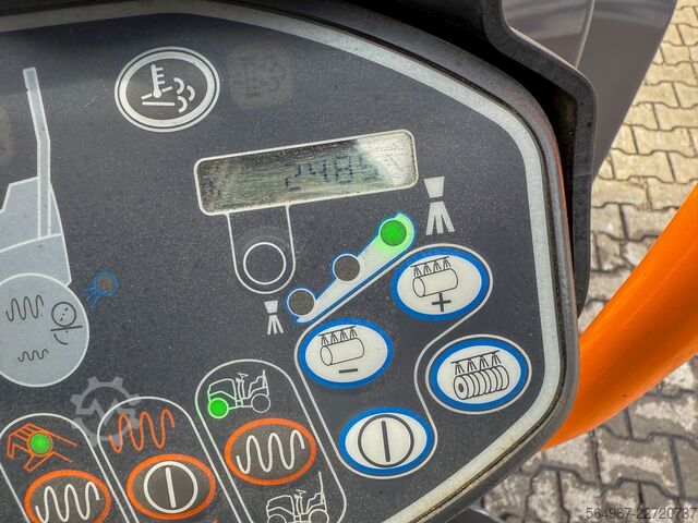 Kombiwalze hamm HD12 i VT 24 kW Kantenschneiderad