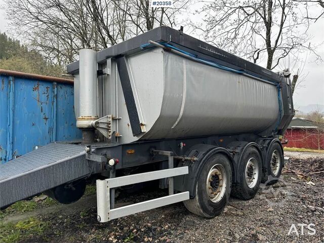Tipper Carnehl asphalt trailer