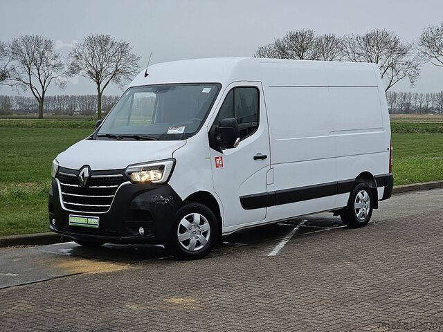 Hochdachkombi RENAULT MASTER 2.3 L2H2 RED-Edition AC!
