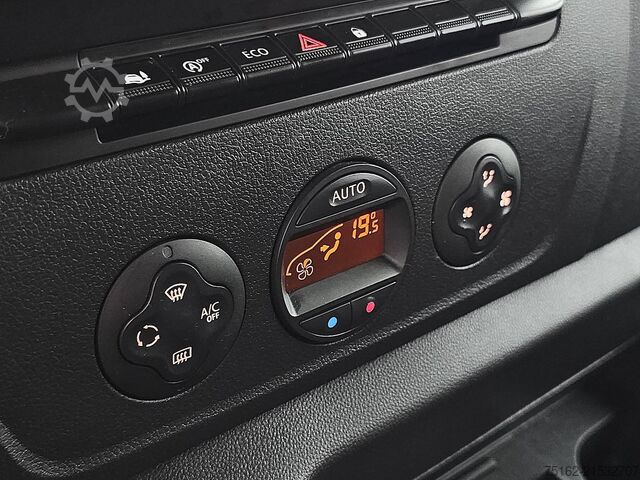 Hochdachkombi RENAULT MASTER 2.3 L2H2 RED-Edition AC!