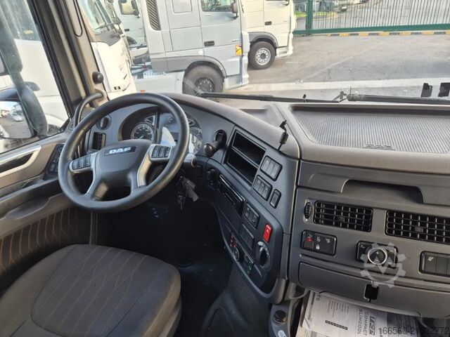 Standard-Traktor DAF XF 530 FT SUPER SPACE CAB ZF INTARDER