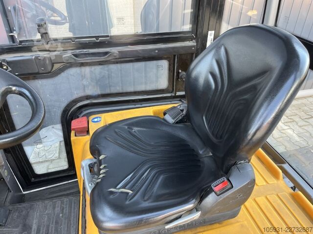 Schlepper Jungheinrich EZS570