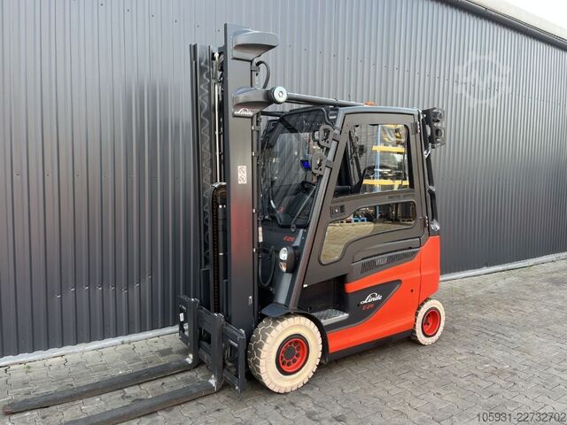 Elektro 4 Rad-Stapler Linde E25H-01/600