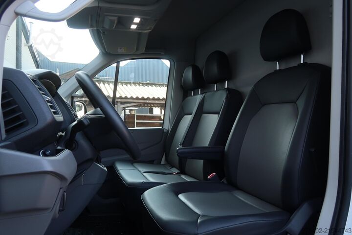 Hochdachkombi VW Crafter 35 2.0 TDI L3H2 AUT/ LED/ CAMERA/ ACC/ ...