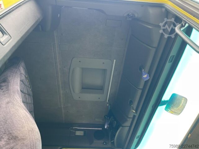 Standard-SZM Renault Magnum 460 MANUAL bak, 2X FUEL TANK, EURO 5