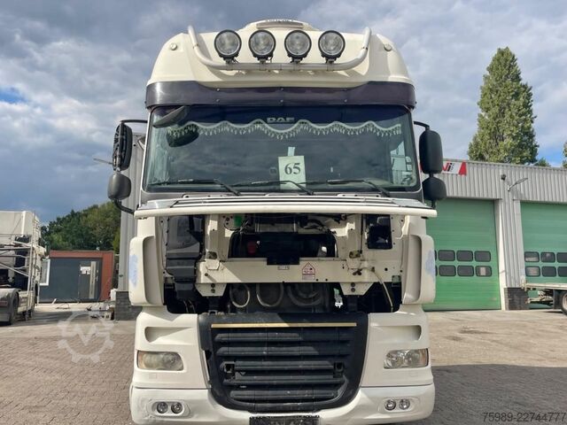 Standard-SZM DAF XF 105.460 Euro5   2 tanks Parking Airco,  Frig...