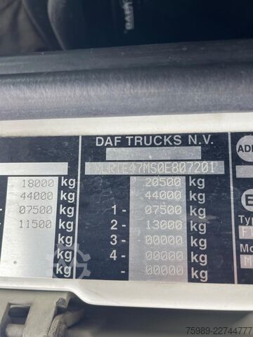 Standard-SZM DAF XF 105.460 Euro5   2 tanks Parking Airco,  Frig...