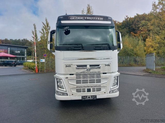 Standard tractor unit VOLVO FH460 Globetrotter-VEB+-I Shift-2 Tanks