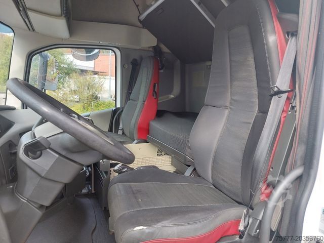 Standard tractor unit VOLVO FH460 Globetrotter-VEB+-I Shift-2 Tanks