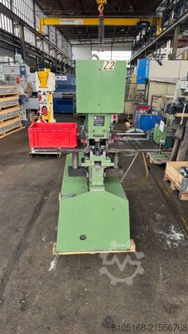 Lochstanze MUBEA KLH 500/610