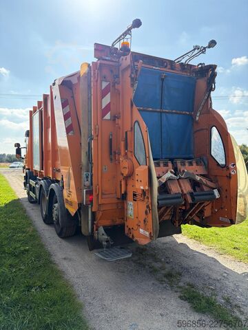 Standard tractor unit SCANIA P320 6x2 śmieciarka Zoeller 2011