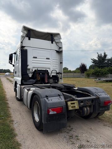 Standard tractor unit MAN TGX 18.440