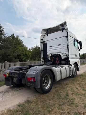 Standard tractor unit MAN TGX 18.440