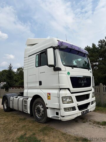Standard tractor unit MAN TGX 18.440