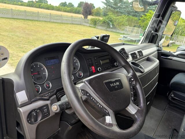 Standard tractor unit MAN TGX 18.440
