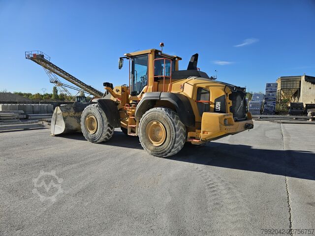 Wheel loader VOLVO L 120 H