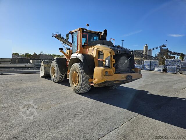 Wheel loader VOLVO L 120 H