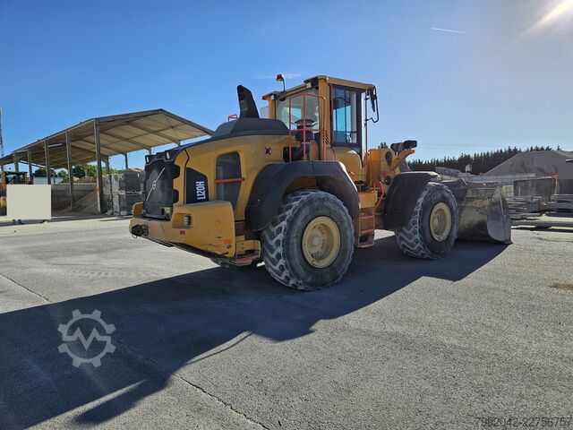 Wheel loader VOLVO L 120 H