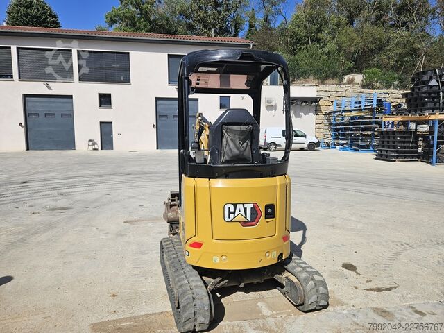 Mini excavator CATERPILLAR 301.7 CR