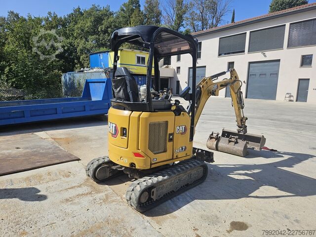 Mini excavator CATERPILLAR 301.7 CR