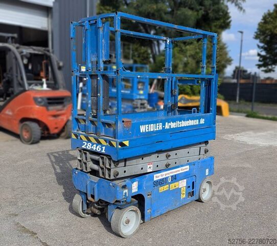 Scherenhebebühne Genie GS1530