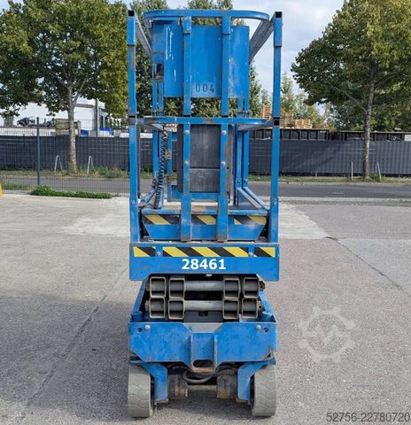 Scherenhebebühne Genie GS1530