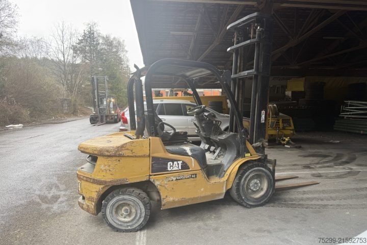 Gabelstapler  DP 30 N / Swiss-Vehicle