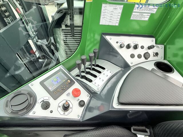 4-way forklift Combilift C4500 WIDE FORK POSITIONER DIESEL DUPLEX